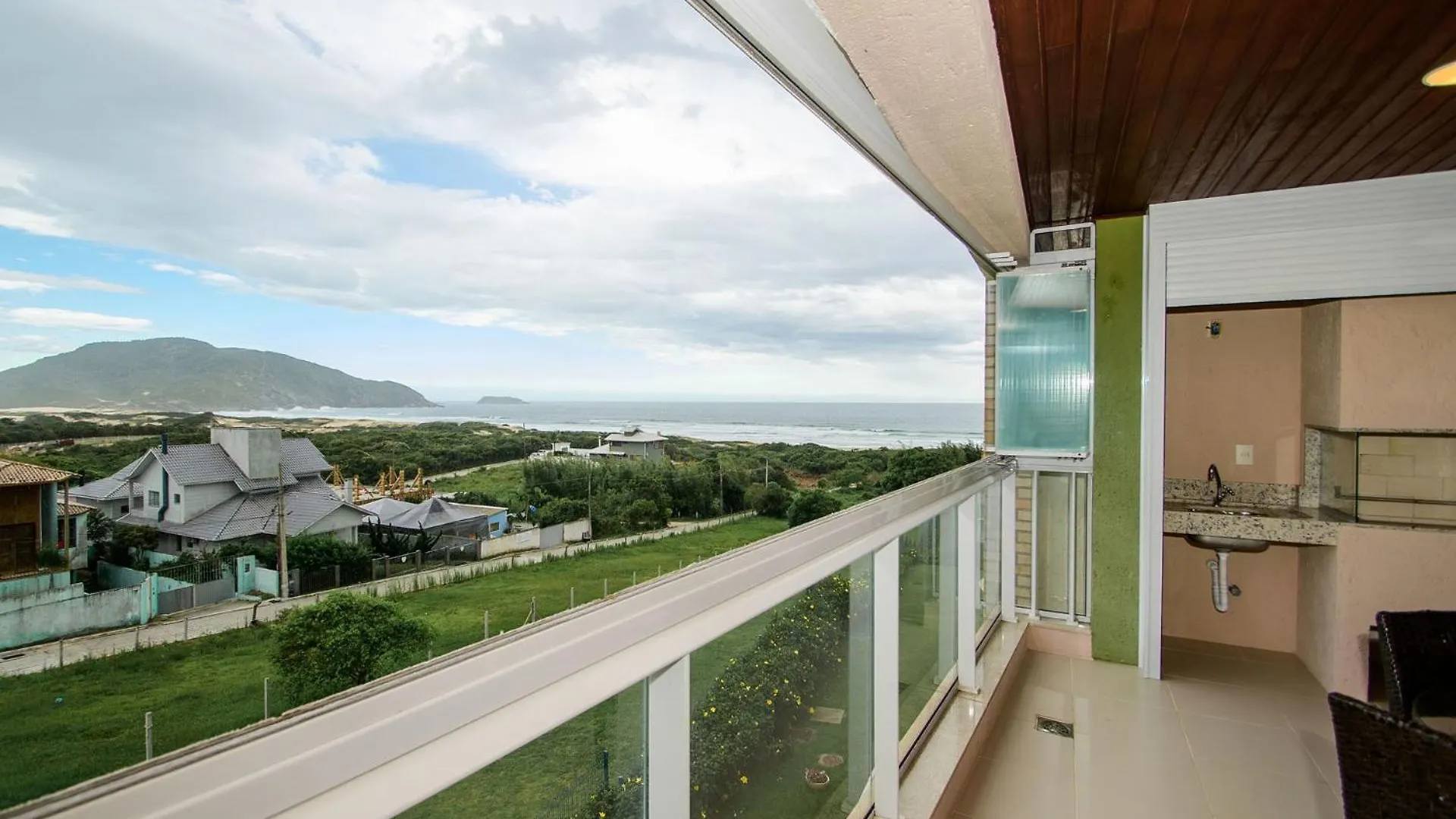Costao Das Gaivotas Vista Mar No Santinho Af2693 Florianopolis 0*,  Brazil